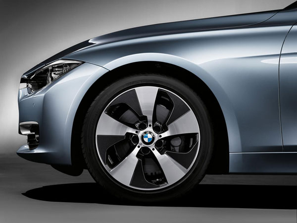 BMW ActiveHybdrid 3 BMW ActiveHybdrid 3
